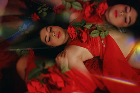 isadoraallen_1 Simple girl 🎁 Valentine´s day 🌹 Pic 2