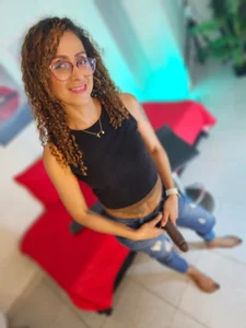 Angela_donnato Enjoying my strap on Immagine  3