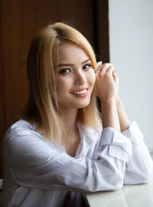me at home ^^