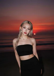 ElsaDivine kullanıcısının Lingering Heat 🔥 albümü -  fotoğraf