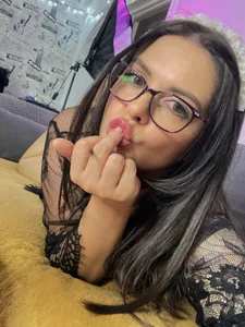 MayaClover Public Gambar 6