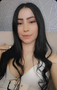 AmbarRousse Public Pic 5