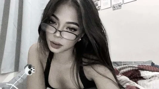 AsianBabyyy21 Public  4 снимка