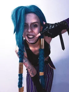 LuniBless A little more Jinx slika 3