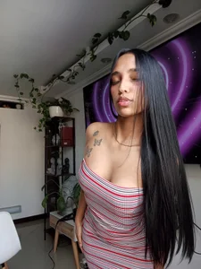 Linda morena od Sara_Lopez02  3 snímek