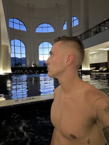 crazybottom99 Public Bilde 5