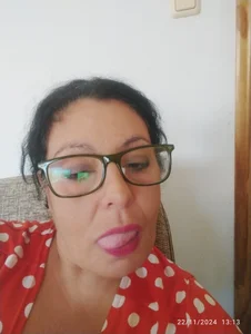 Anais-Te-La-Como Public Pic 5