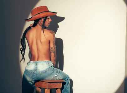 alice_guzman1 cowgirl Foto 3