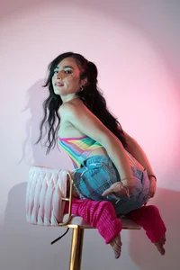 Malaia_thompson_ 🏳️‍🌈 Come celebrate Pride with me, the fun is just beginning. ✨ Pic 4