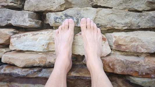 theclubist111Feet on the Rocks!图片 2