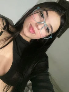 BrenVery Public Poză 4