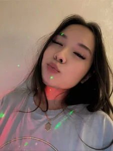 AlberthaEscue beauty is in your eyes Pic 3