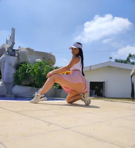 Emmiily_1Come and meet me图片