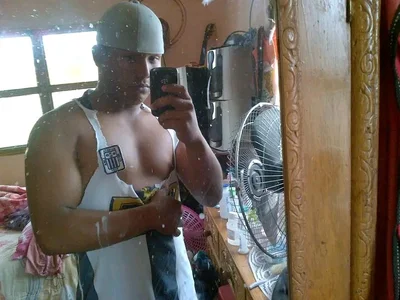 derekmateo Mias Bilde