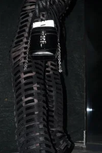 rivique gloves off Pic 5