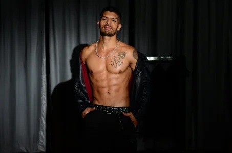 DannSaenz Saenz Pic 3