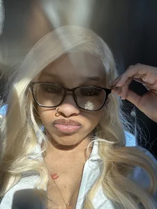 Exclusiveebaby EXCLUSIVELY HOT Pic 2