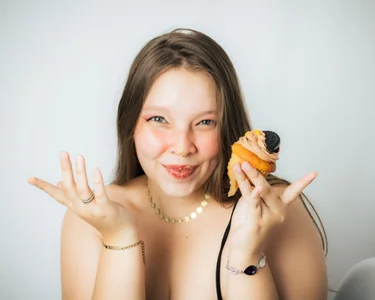 LEYNABRAUN happy Birthday to me ♥ Pic 2