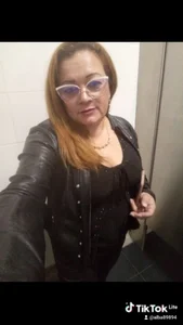 Public od SharonStonn  snímek