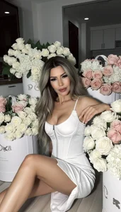 AnikaSunshineHappy Valentine Day ❤️🥰🎁💐图片 9