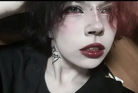 TawanaAdwelI Public slika