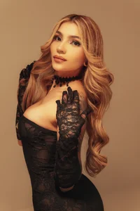 LexieWayne Revenge Dress  9টি ছবি