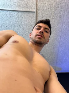 AdrianoRicci_ kullanıcısının Public albümü -  4 fotoğraf