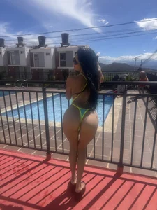Cat_couplee69 Pool day 😺 Pic 3
