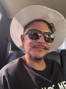 JhonnyRey27 Travels Pic 2