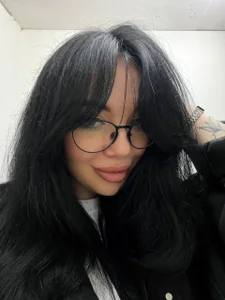 Lola_lee21 Public  3টি ছবি