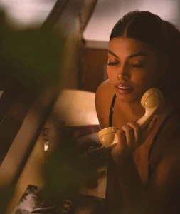 jennifer_oliveira: Hi :) 🖤 ( фото)