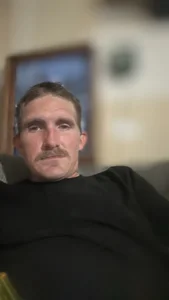 Theonly1uneedd Public Hình 3