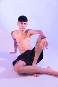 Martony_Storm 😈 I make you stay 圖片