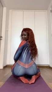 Public od blackfoxxy_  6 snímek