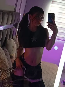 I'am sexy doll?🥺🥴🥵 od Jade_sexydoll  3 snímek