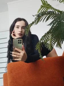 Public de EvaCanton  6 Imagens