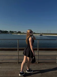 SallyTingen Public Pic