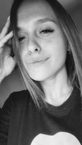 SophieHazely Public Pic