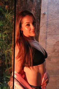 nela_moretti Public Kuva