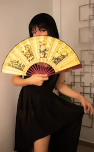 Haruka_Hot Public Pic 2