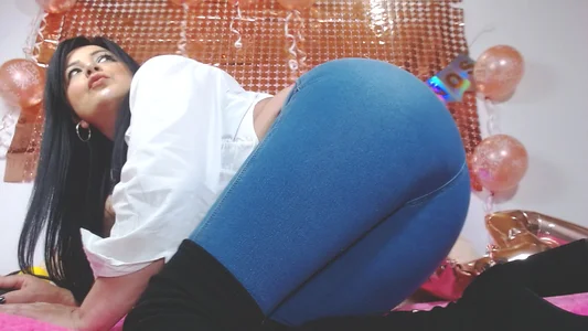 Deepselena8のhappy birthdayの 3枚の写真