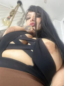 Nocturnapsy My little bra is ready for you to take off 🥴 Foto 2