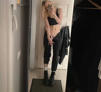 JennyWoody: Public ( 3 фото)