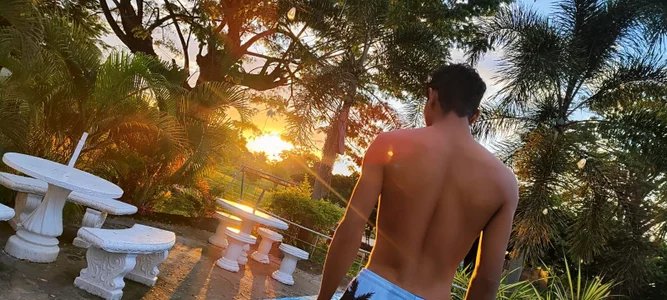 Alex_Sweeting kullanıcısının Out for a stroll albümü -  2 fotoğraf