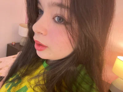 KateMichaels's 💛💚 Sex Photo 2