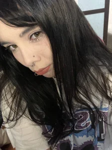 alicehollywood mirror зображення 4