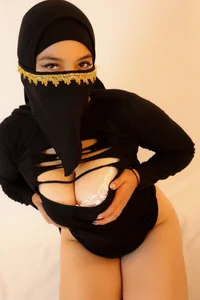 shirazz_najmmღ Hello ღ图片