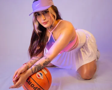 elodie_walker Basket 🏀😈 Bilde 6