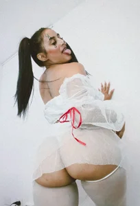 Ibbie_drastic clown sexy зображення