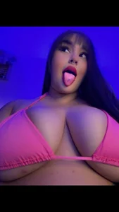 kim_venturi_ Public Pic